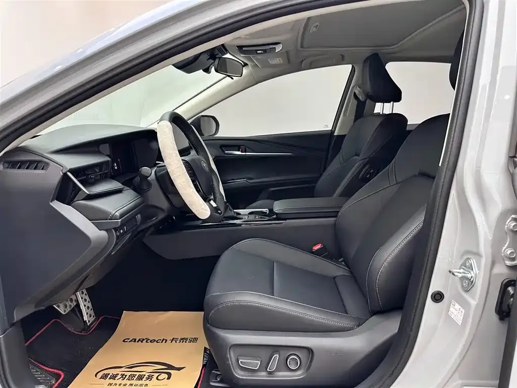 Toyota Camry 2025 из CN, фото 7