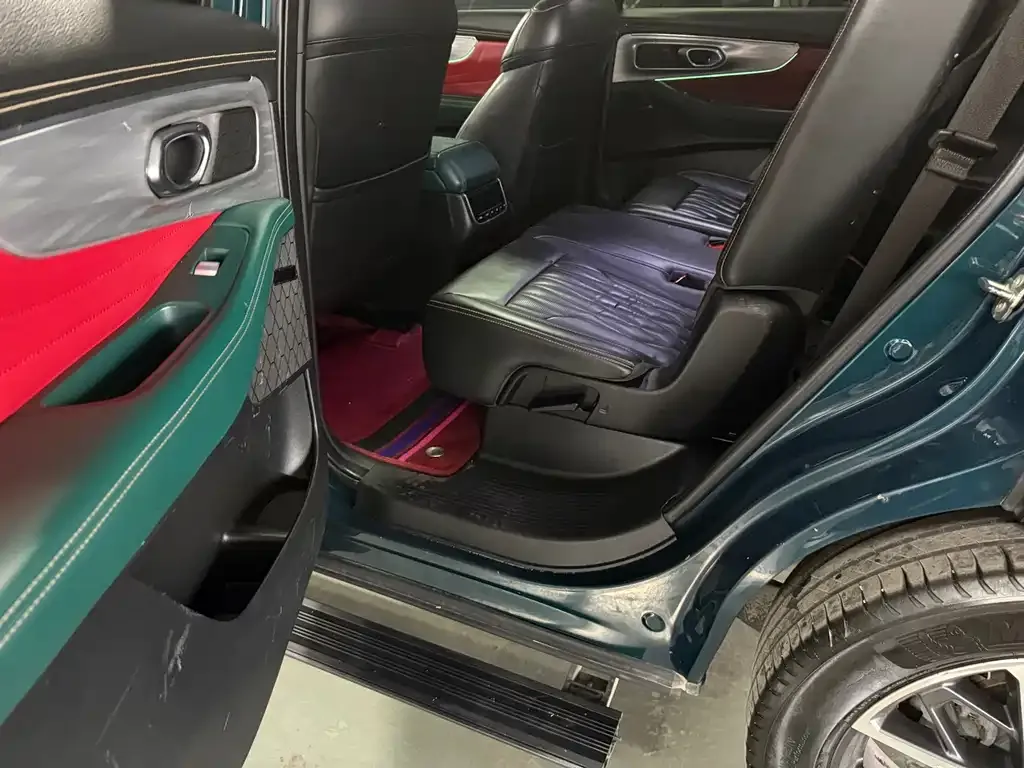 GAC Motor Trumpchi GS8 — фото 3