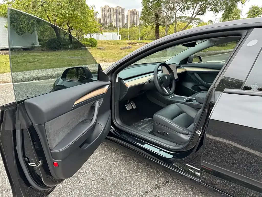 Tesla Model 3 2022 из CN, фото 10