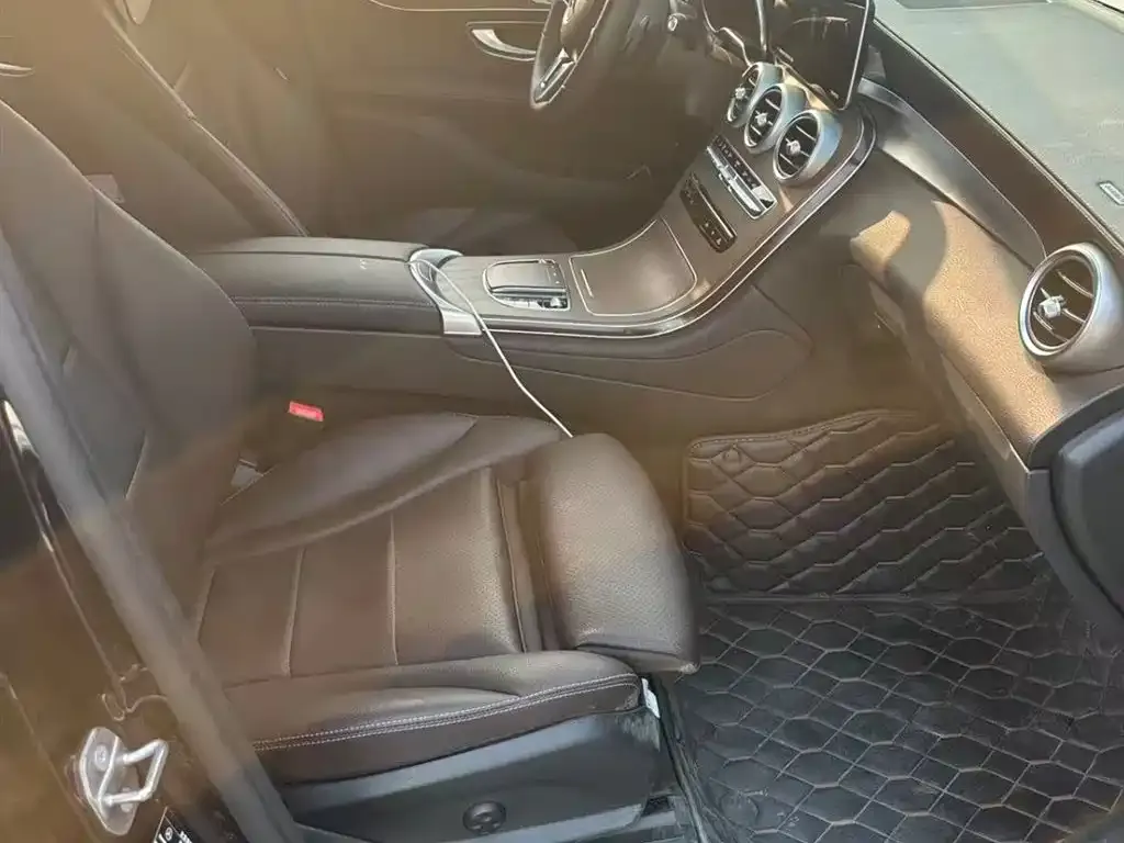 Mercedes-Benz GLC 2022 из CN, фото 3