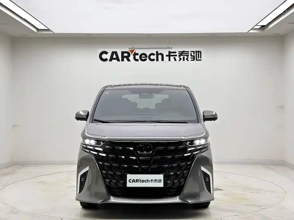 Toyota Alphard 2023 из CN, фото 3