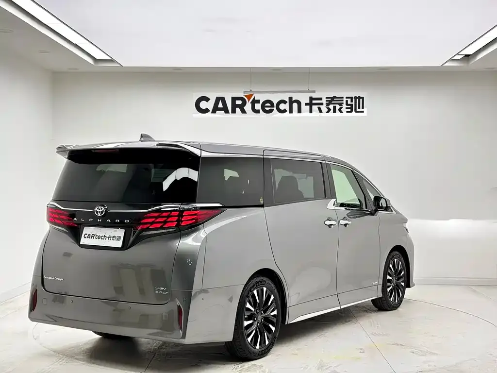 Toyota Alphard 2023 из CN, фото 5