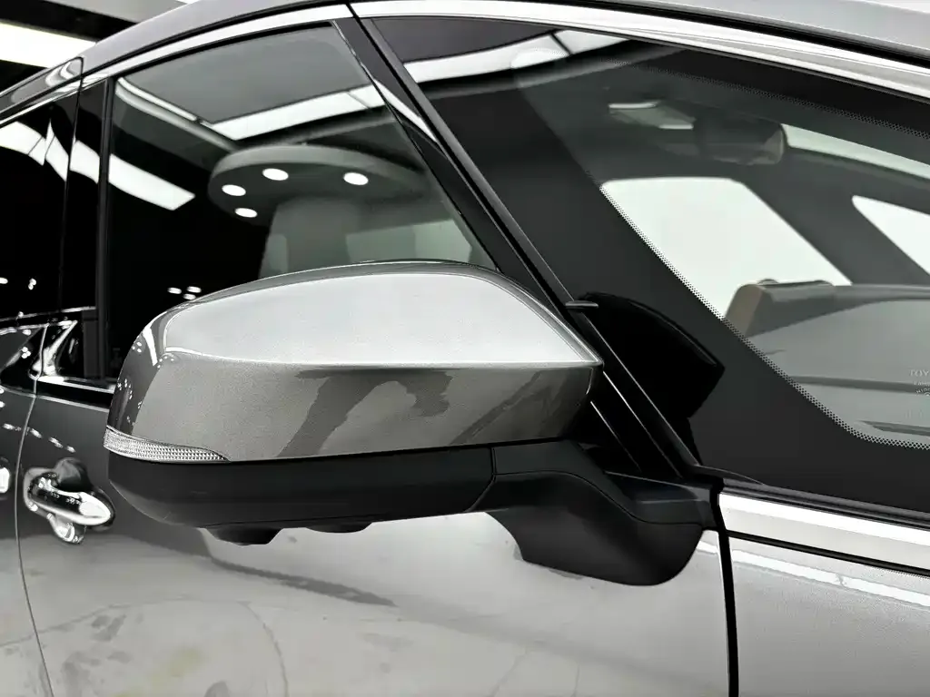 Toyota Alphard 2023 из CN, фото 9