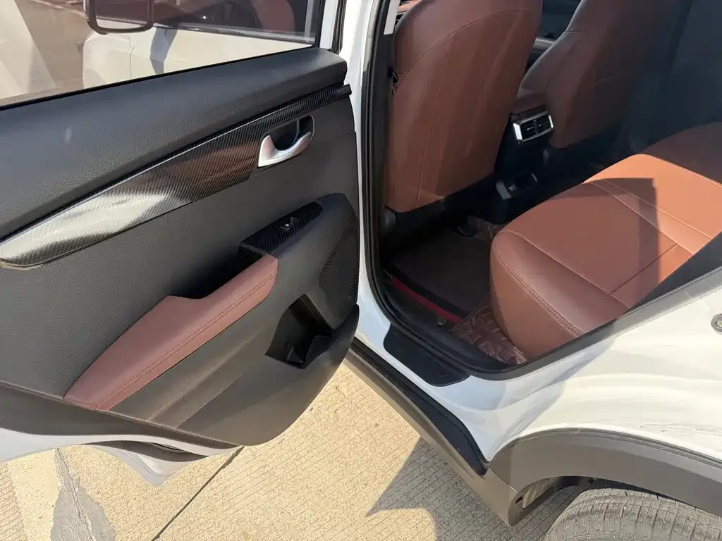 Kia Sportage — фото 6