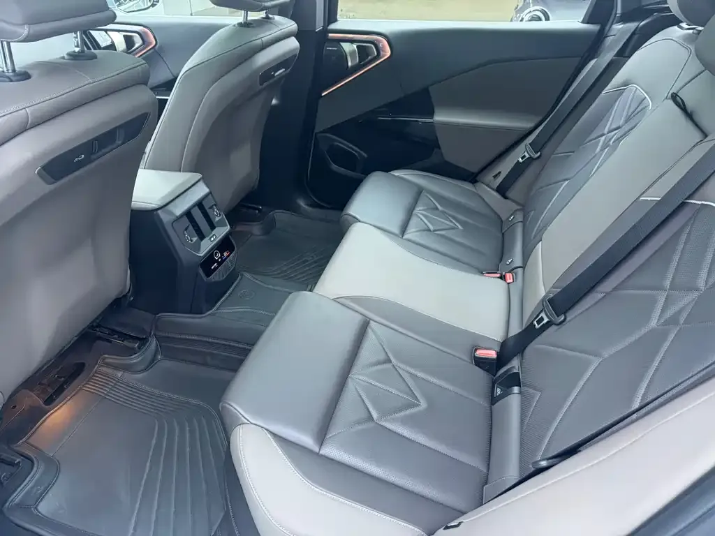 BMW X3 2025 из CN, фото 6