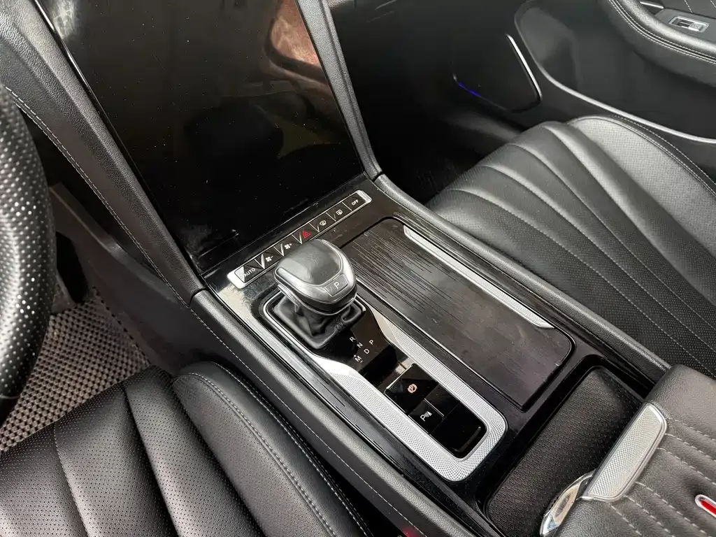 Hongqi H5 2023 из CN, фото 8