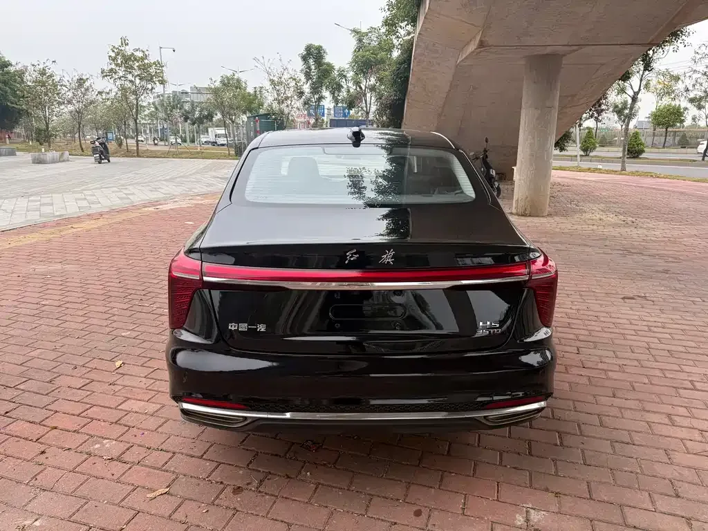 Hongqi H5 2023 из CN, фото 2
