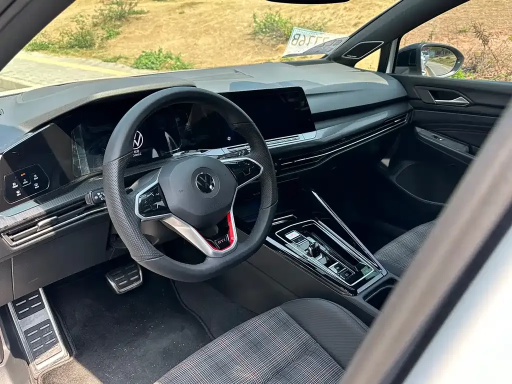 Volkswagen Golf GTI 2022 из CN, фото 4