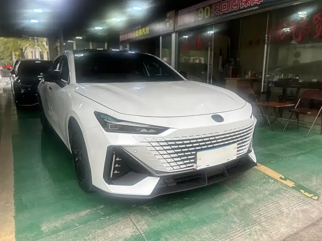 Changan UNI-V 2023 из CN, фото 9