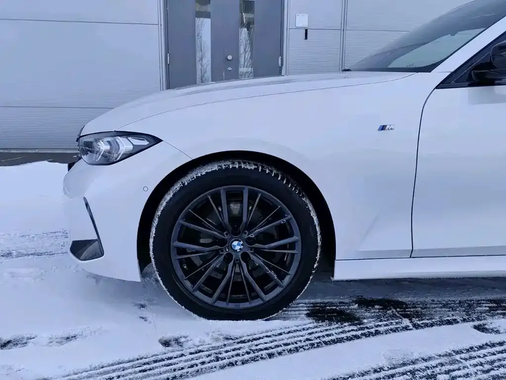 BMW 3 Series — фото 10