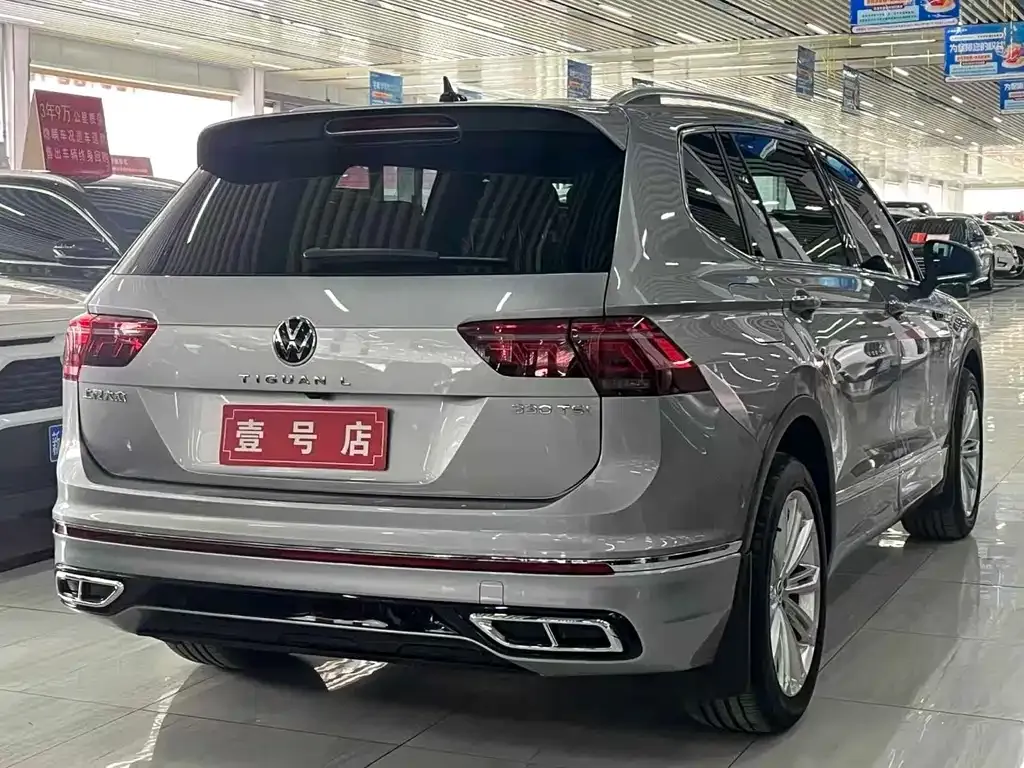 Volkswagen Tiguan L — фото 2