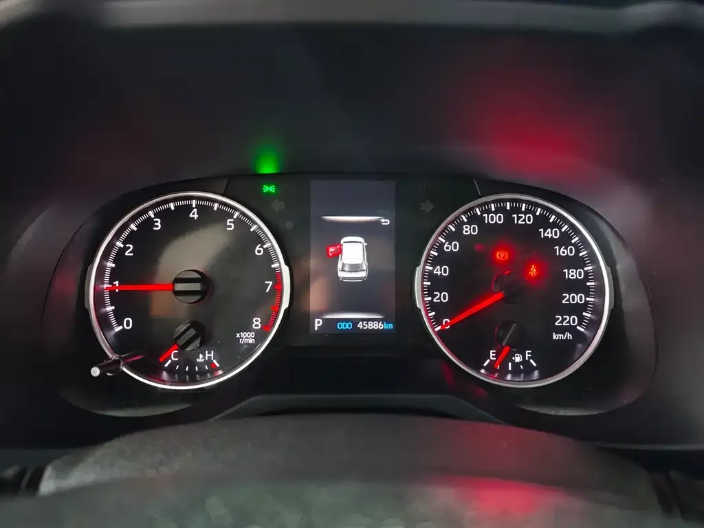 Toyota Wildlander 2022 из CN, фото 3