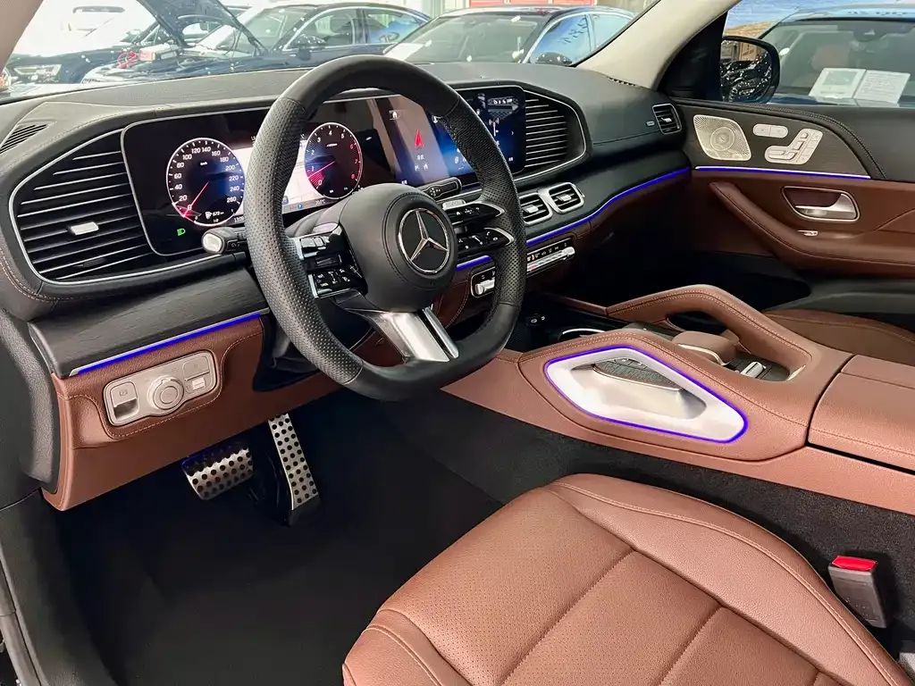 Mercedes-Benz GLS 2024 из CN, фото 9