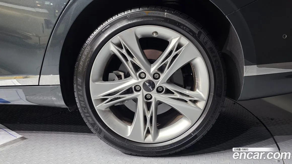 Genesis G90 2023 из KR, фото 8