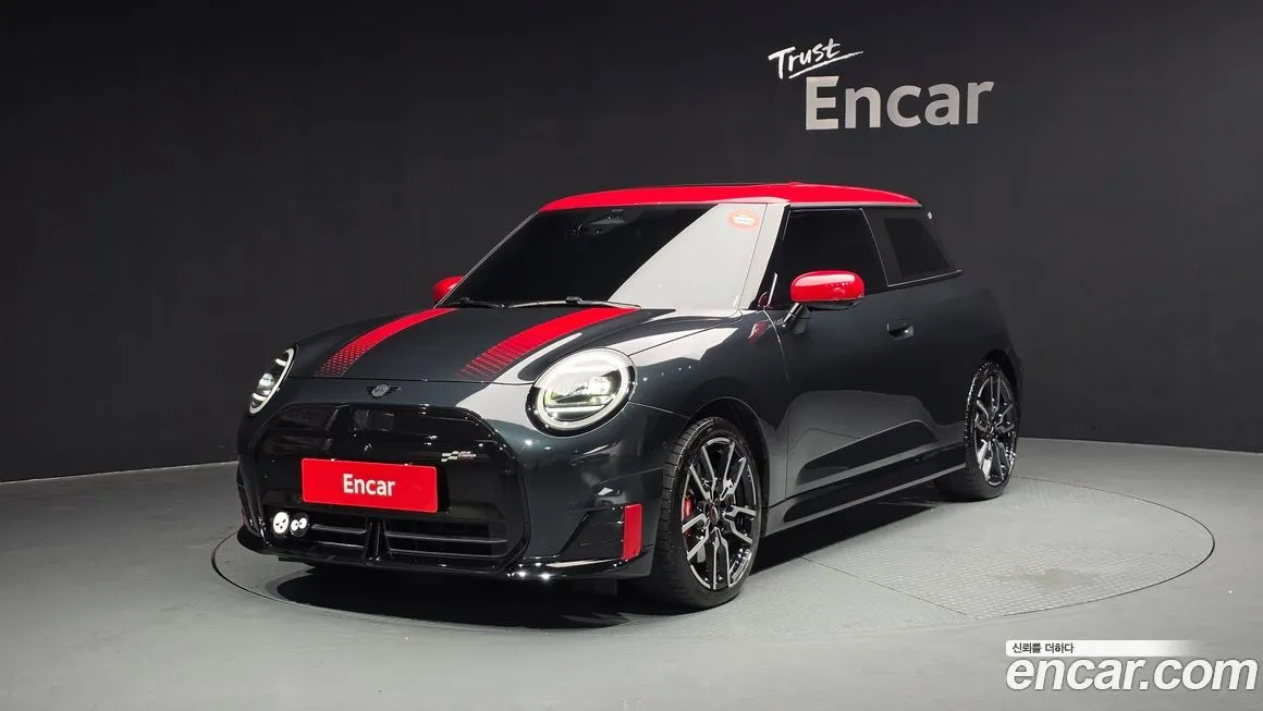 Mini Cooper JCW 1
