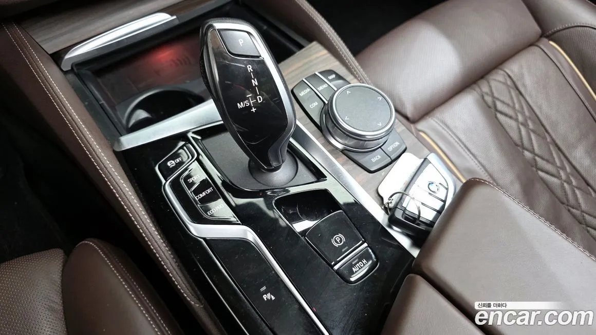 BMW 5-Series 2021 из KR, фото 8