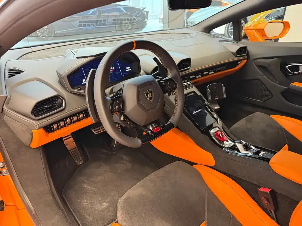 Lamborghini Huracan 2024 из CN, фото 10