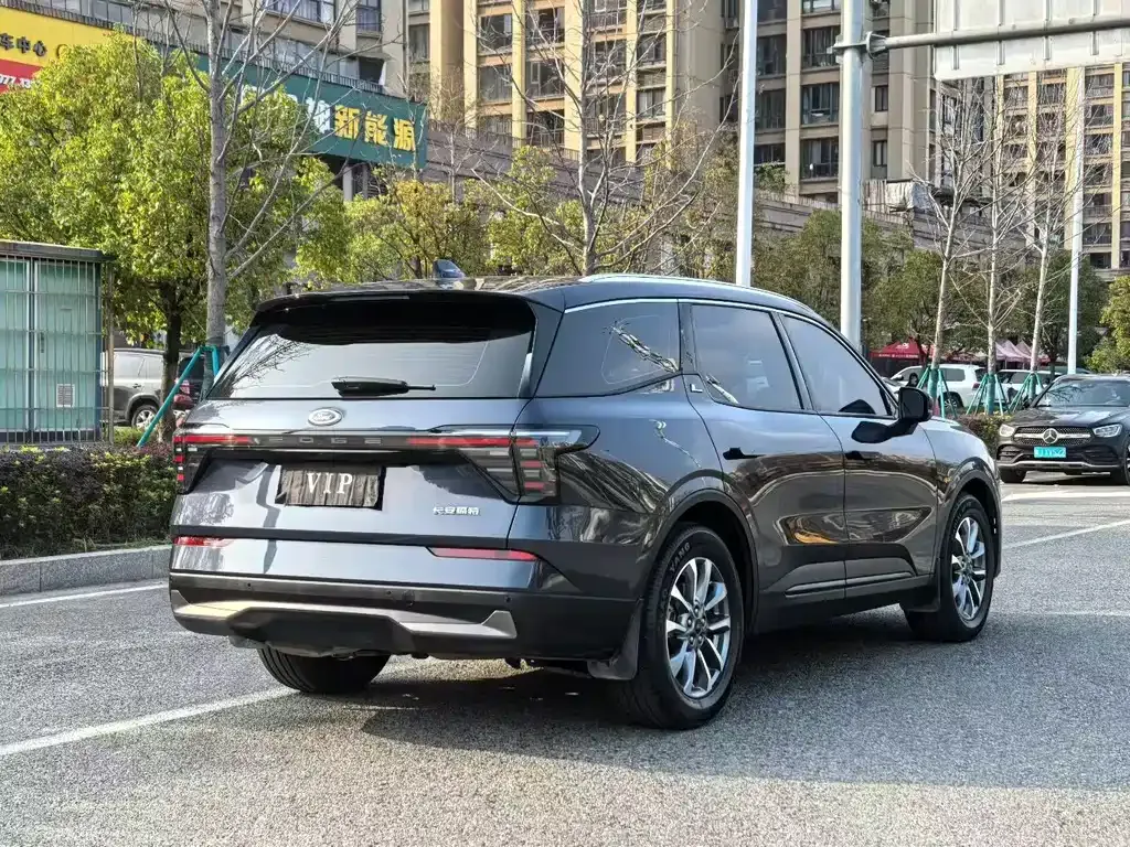 Ford Edge 2023 из CN, фото 9