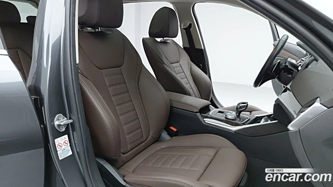 BMW 3-Series 2022 из KR, фото 5