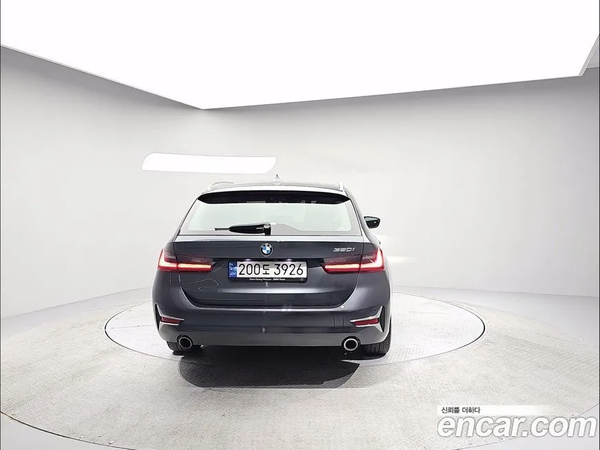 BMW 3-Series 2022 из KR, фото 4