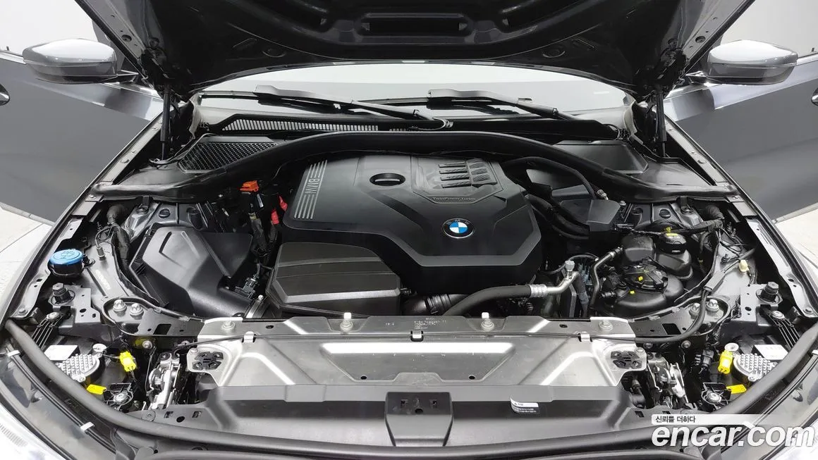 BMW 3-Series 2022 из KR, фото 9