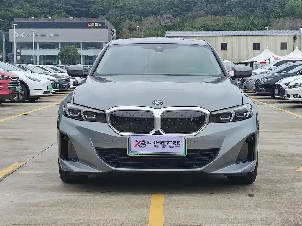 BMW i3 2023 из CN, фото 3