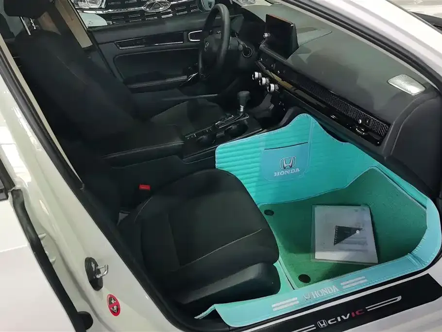 Honda Civic — фото 3
