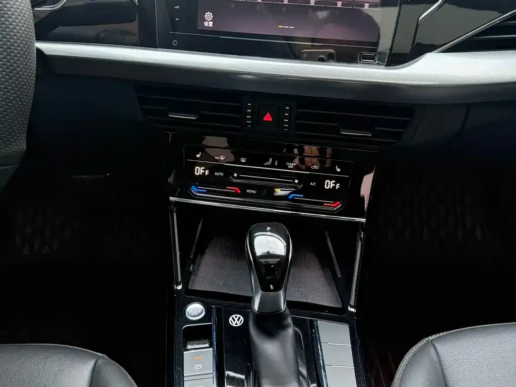 Volkswagen Passat — фото 10