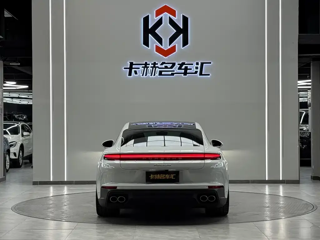 Porsche Panamera 2024 из CN, фото 2