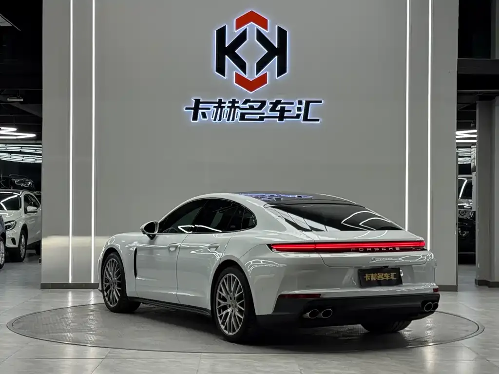 Porsche Panamera 2024 из CN, фото 8
