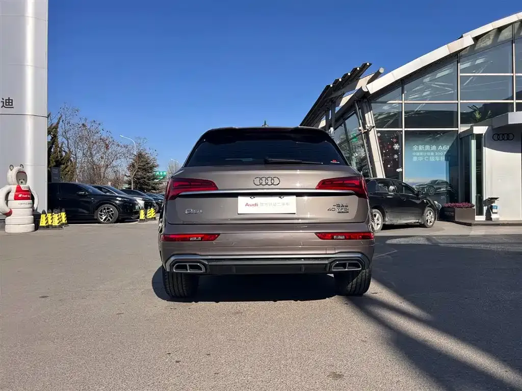 Audi Q5L 2022 из CN, фото 7