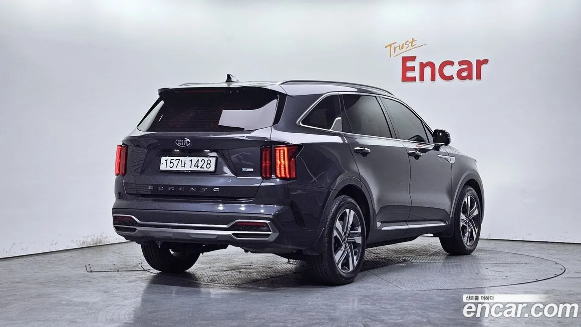 Kia Sorento — фото 4