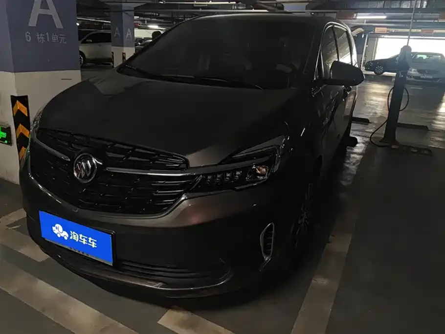 Buick GL8 2021 из CN, фото 1