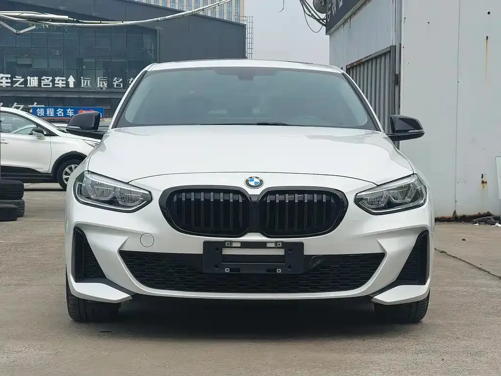 BMW 1 Series 2022 из CN, фото 10