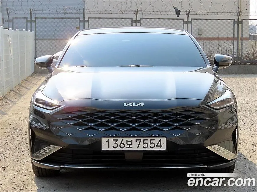 Kia K8