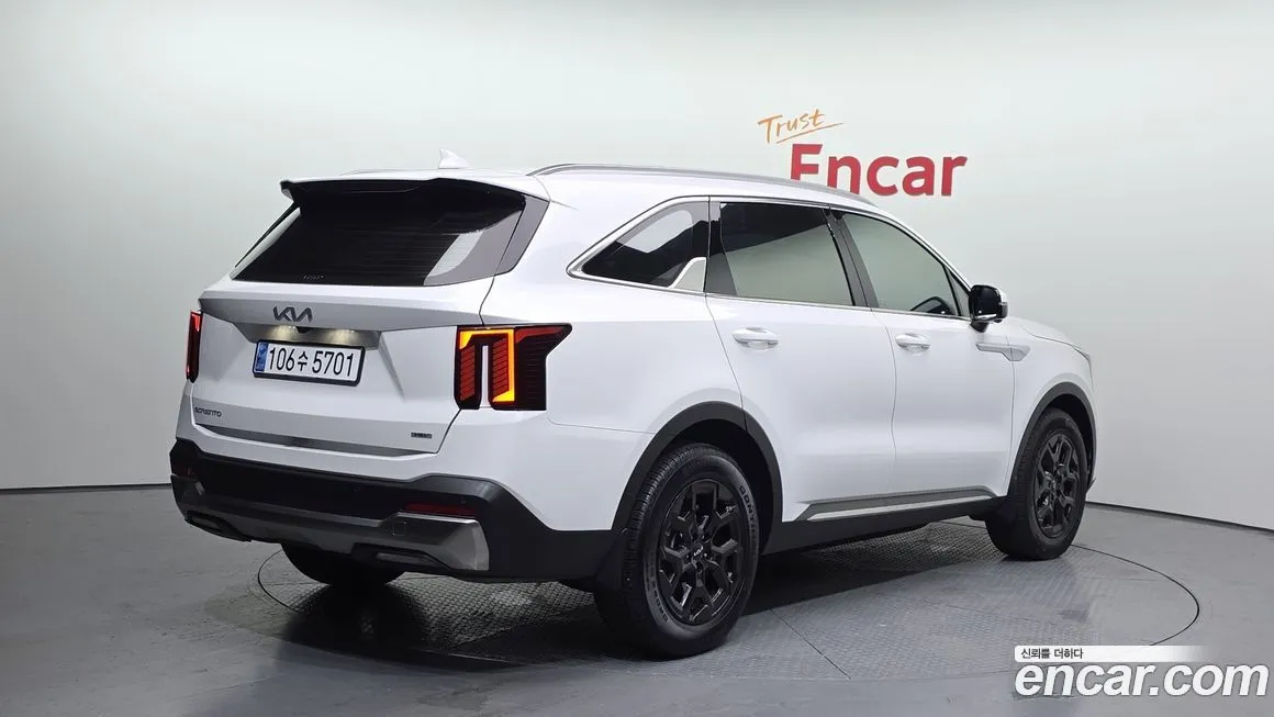 Kia Sorento — фото 3