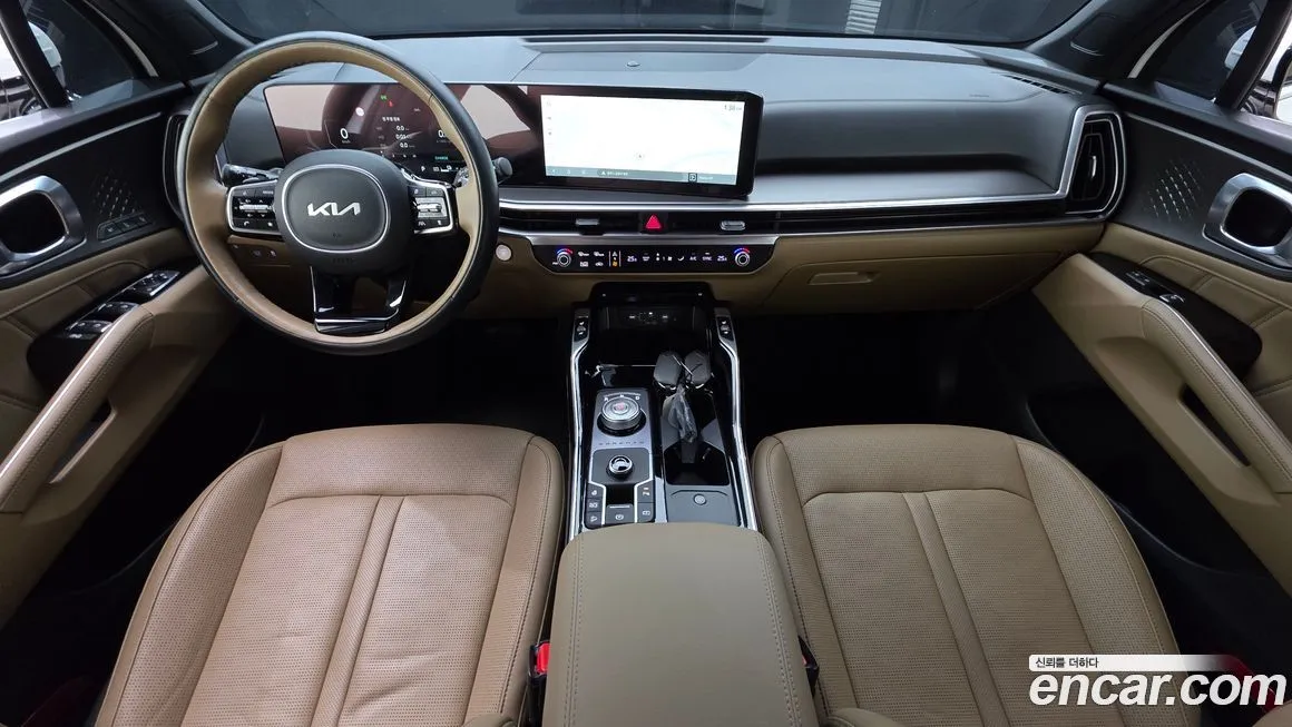 Kia Sorento — фото 8
