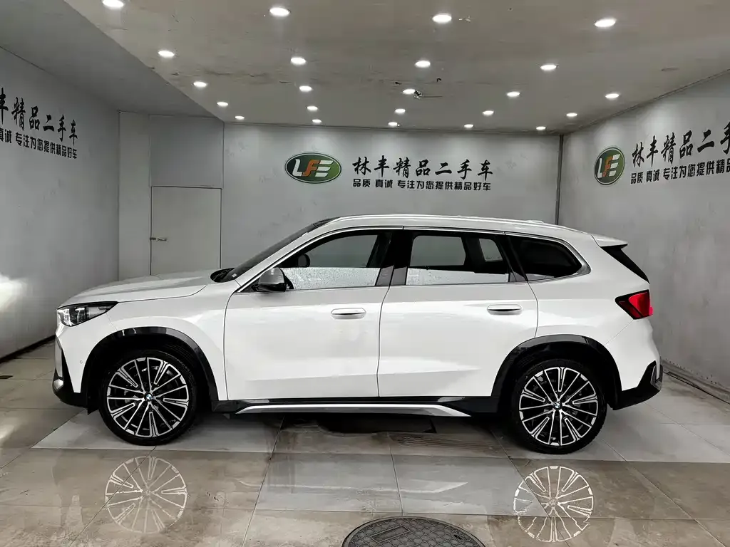BMW X1 2024 из CN, фото 9