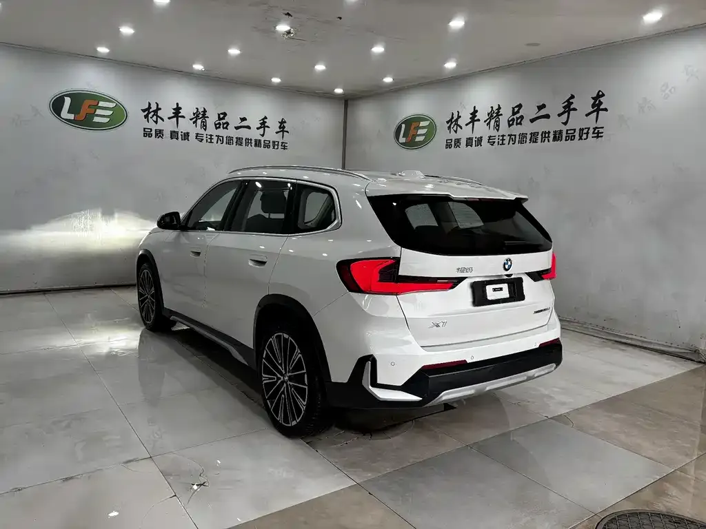 BMW X1 2024 из CN, фото 8