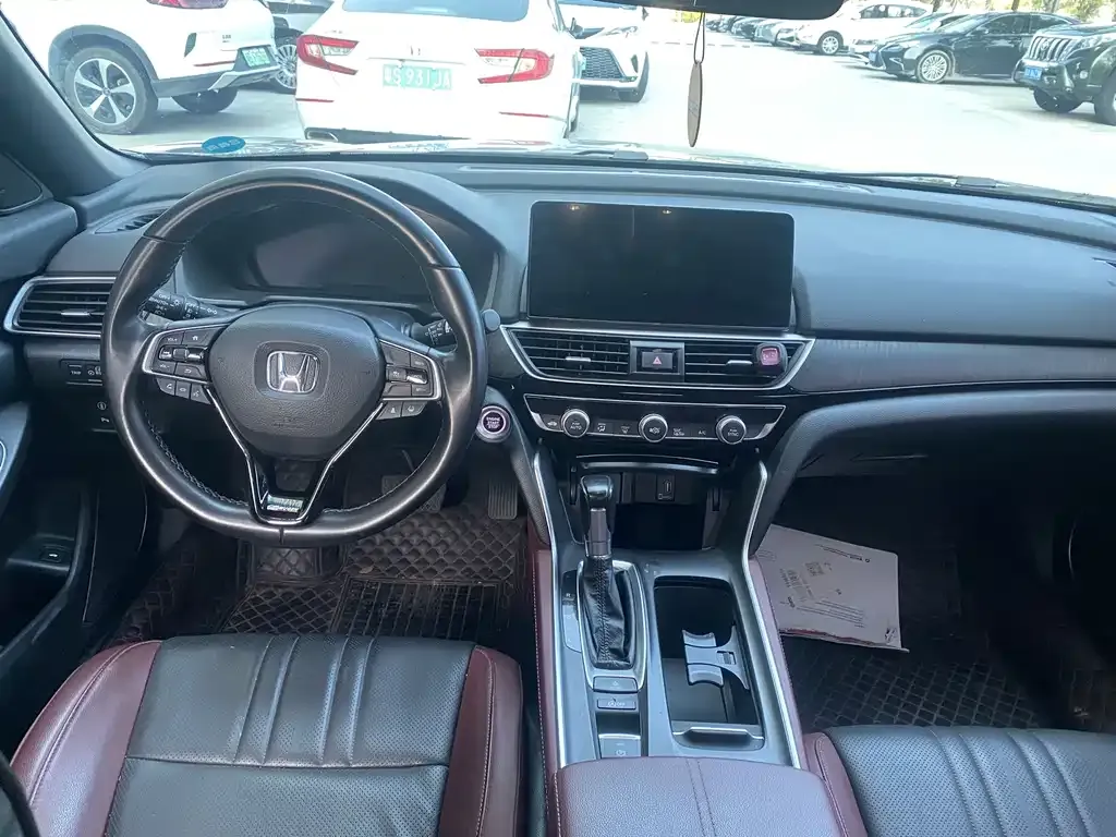 Honda Inspire 2023 из CN, фото 8
