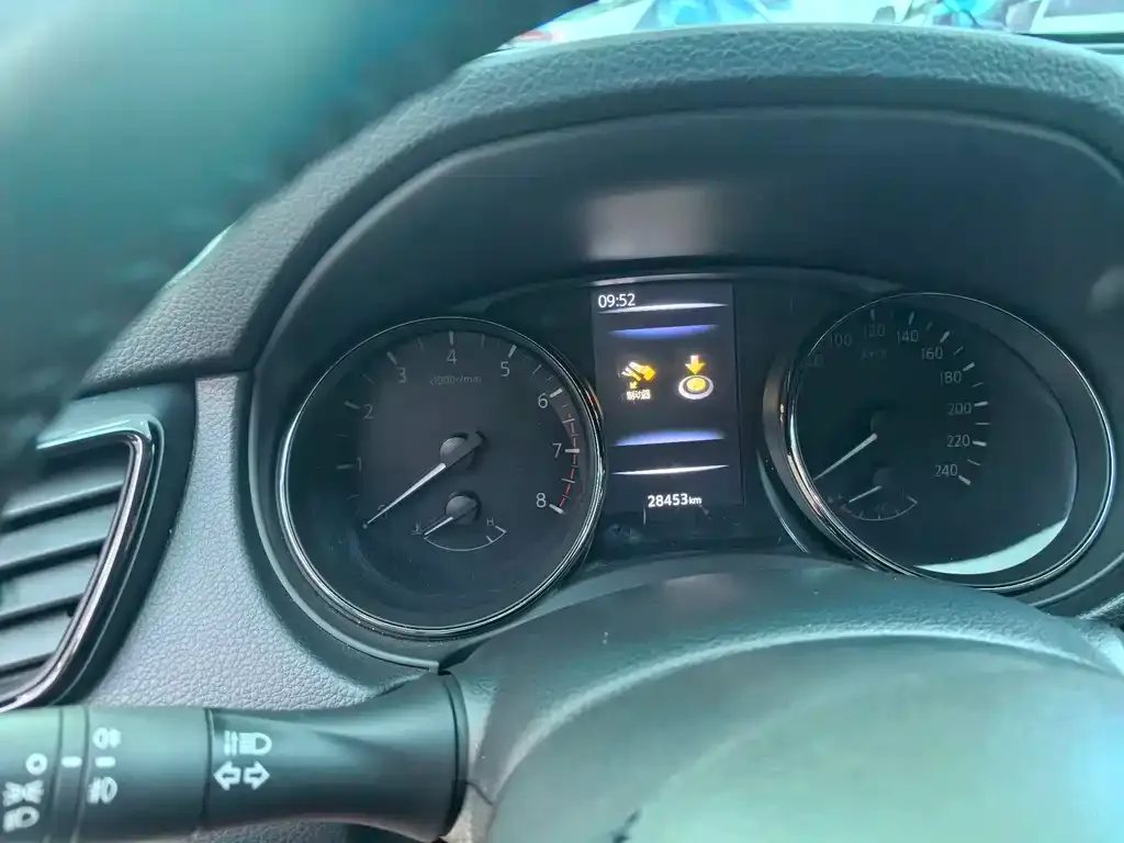 Nissan X-Trail 2023 из CN, фото 3