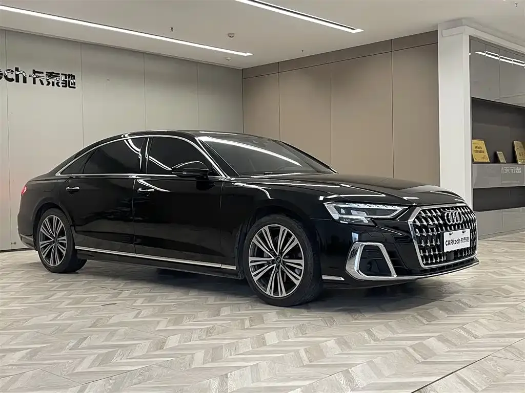 Audi A8 2023 из CN, фото 9