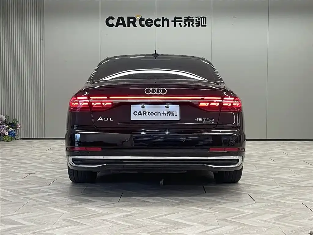 Audi A8 2023 из CN, фото 5