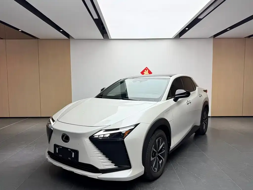 Lexus RZ 2023 из CN, фото 1