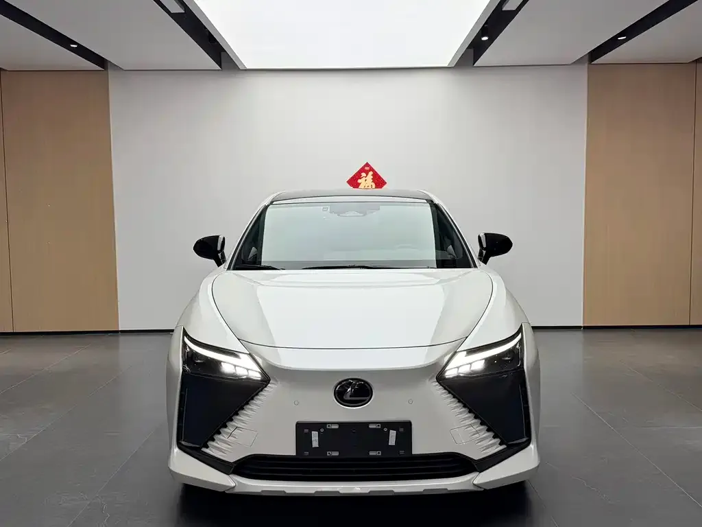 Lexus RZ 2023 из CN, фото 4