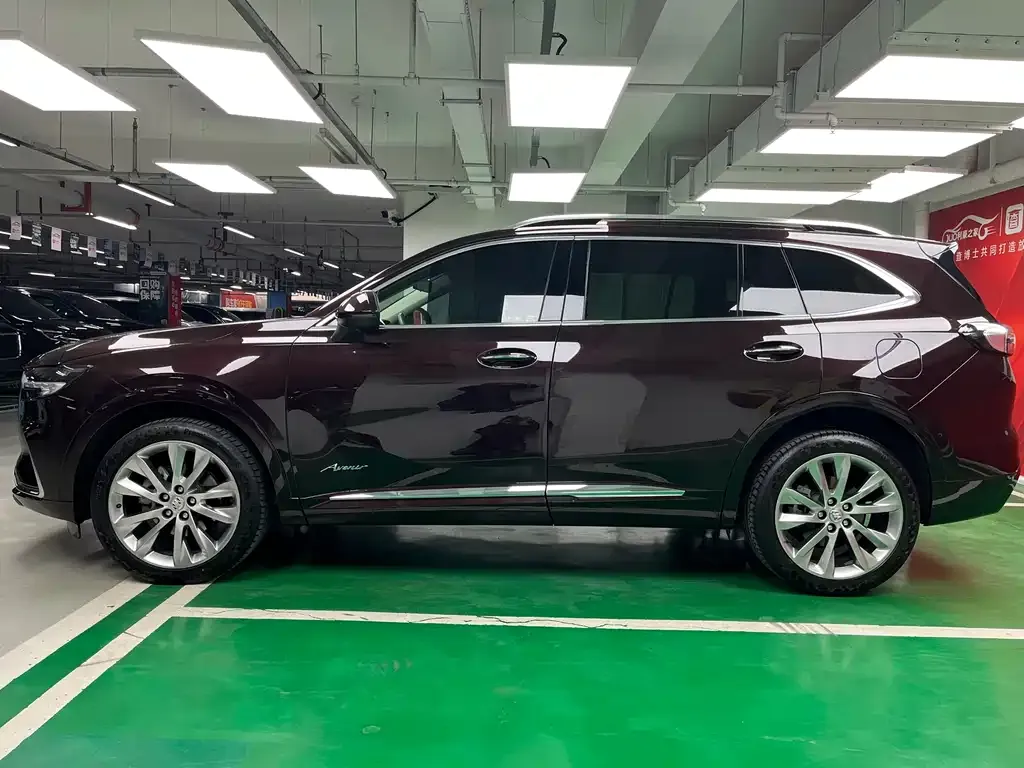 Buick Envision Plus — фото 2