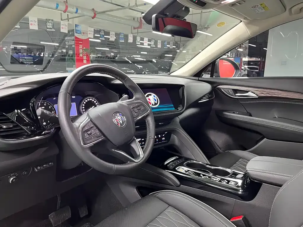 Buick Envision Plus — фото 6