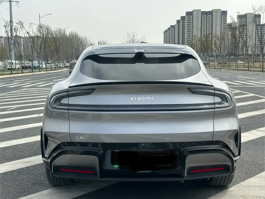 Xiaomi YU7 — фото 5