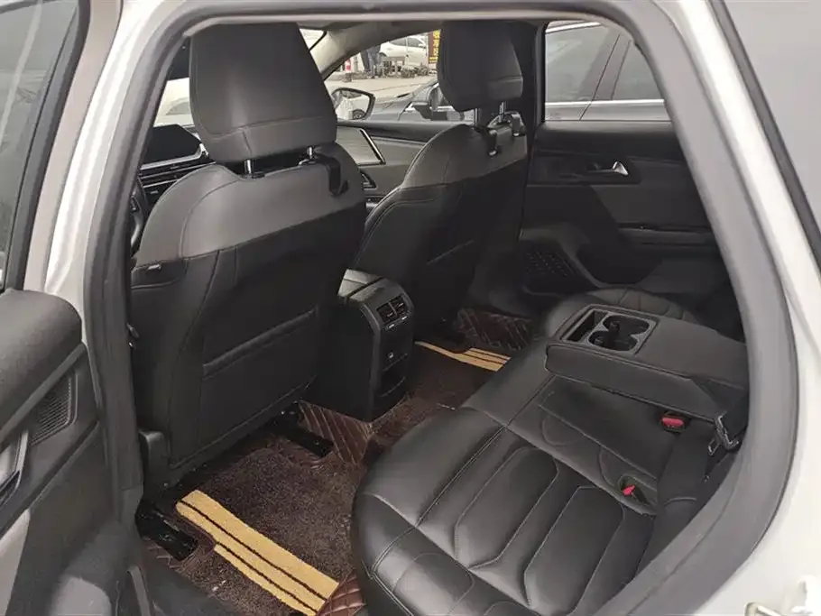 Citroen C5 X 2022 из CN, фото 5