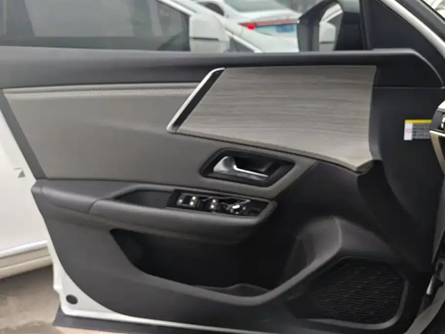Citroen C5 X 2022 из CN, фото 6